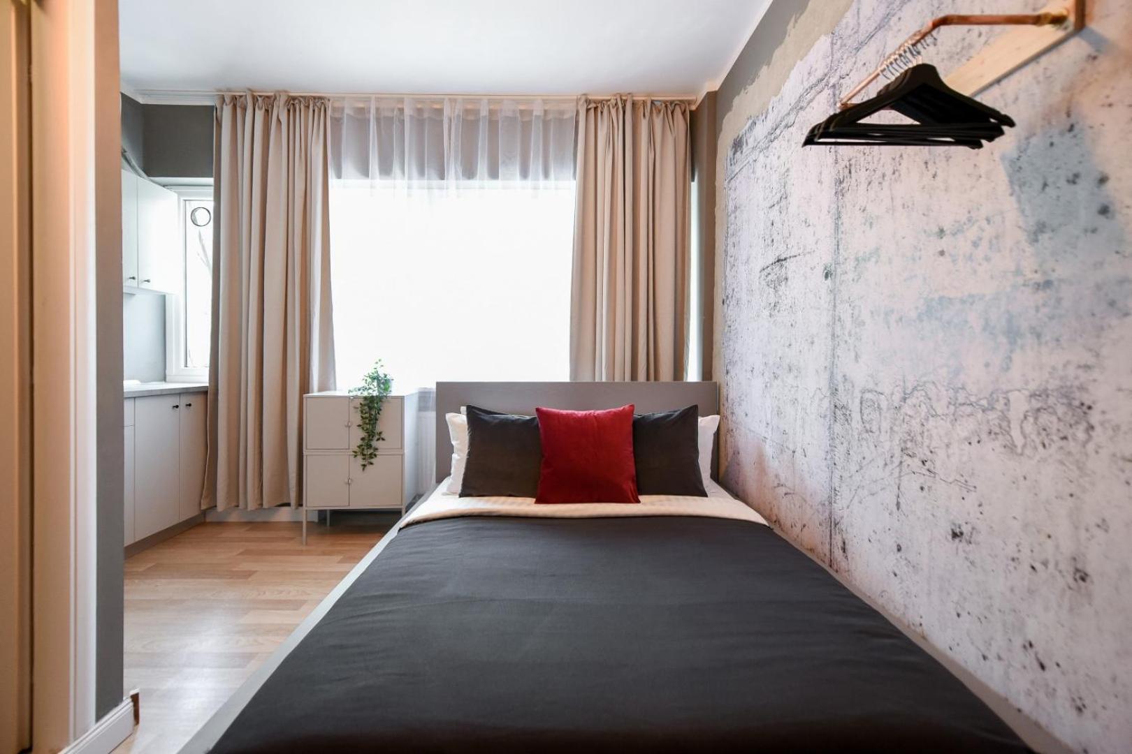 City Center Getaway - Cozy Accommodation For Your Perfect Stay Bukarest Exteriör bild